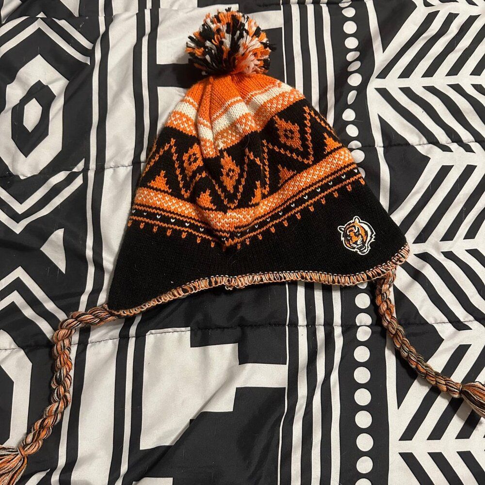 #035 - Cincinnati Bengals Winter Hat with Braided Tassels